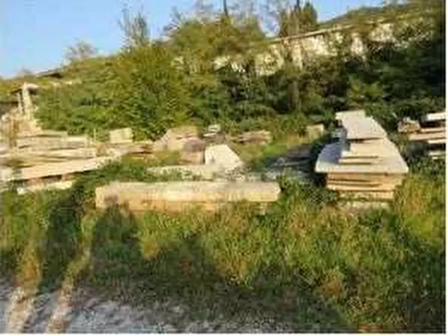 Immagine 53 di Capannone industriale in vendita  in Località Gamberon 17 a Caprino Veronese