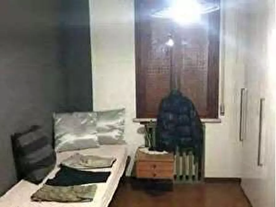 Immagine 31 di Negozio in vendita  in Via Calcinaro 747 a Salizzole