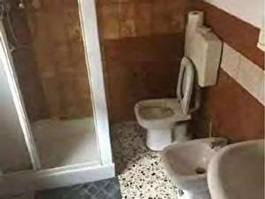 Immagine 67 di Negozio in vendita  in Via Calcinaro 747 a Salizzole