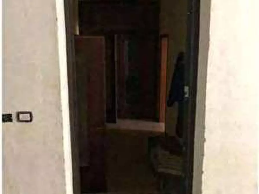 Immagine 76 di Negozio in vendita  in Via Calcinaro 747 a Salizzole