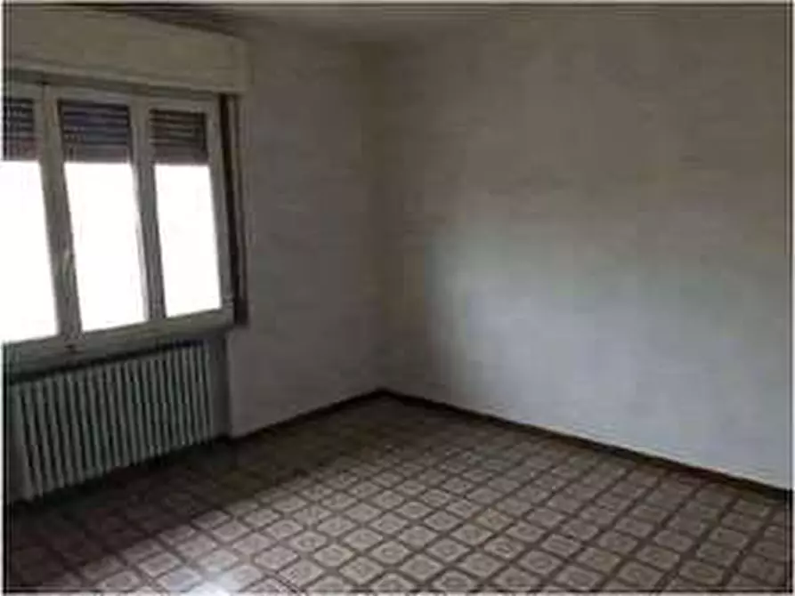 Immagine 95 di Negozio in vendita  in Via Calcinaro 747 a Salizzole