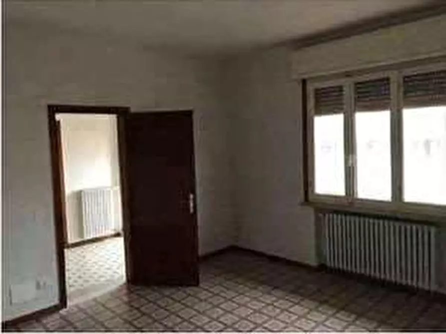 Immagine 96 di Negozio in vendita  in Via Calcinaro 747 a Salizzole