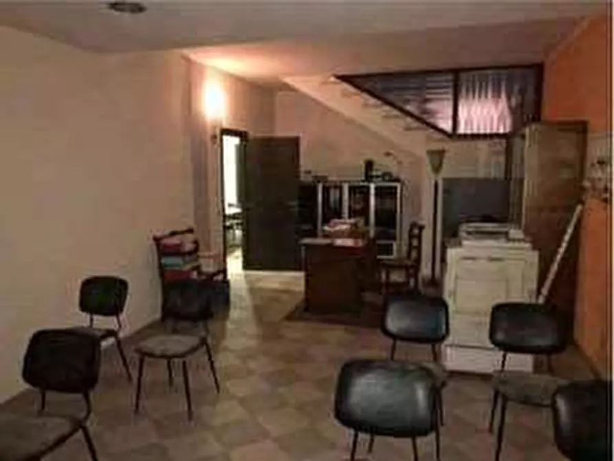 Immagine 108 di Negozio in vendita  in Via Calcinaro 747 a Salizzole