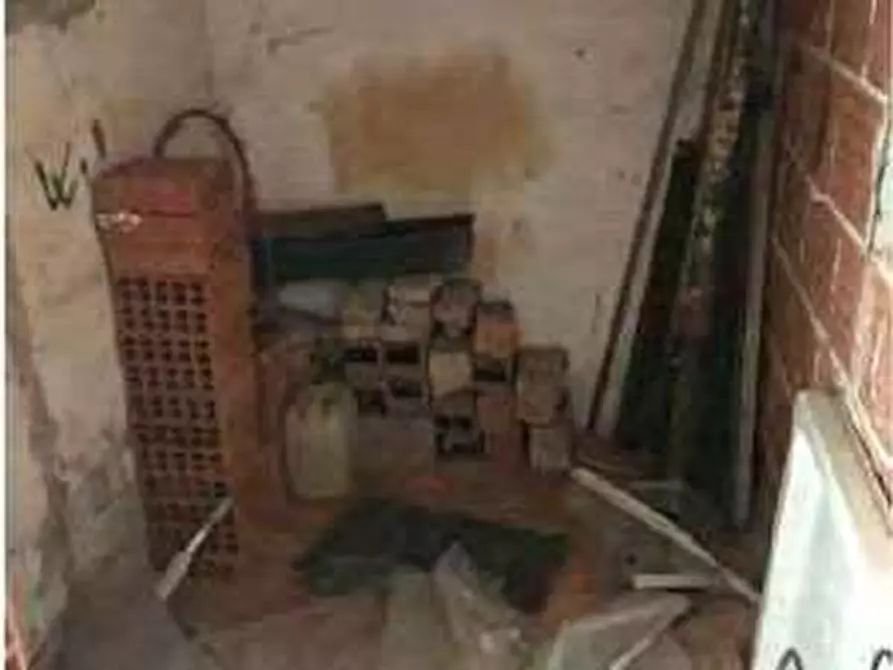 Immagine 137 di Negozio in vendita  in Via Calcinaro 747 a Salizzole