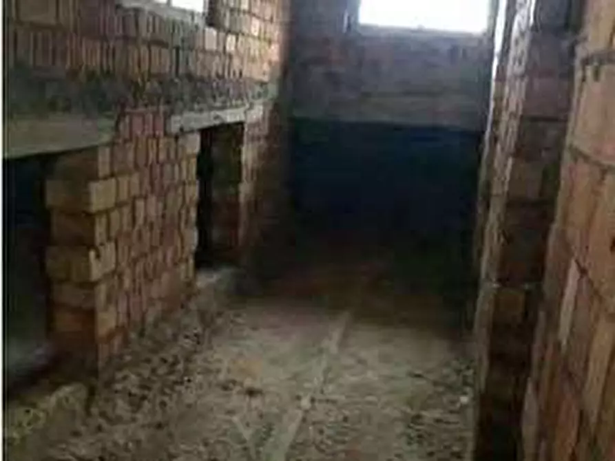 Immagine 161 di Negozio in vendita  in Via Calcinaro 747 a Salizzole