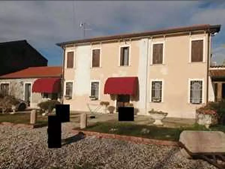 Immagine 2 di Porzione di casa in vendita  in Via Ca' Rotte  11 a Cerea