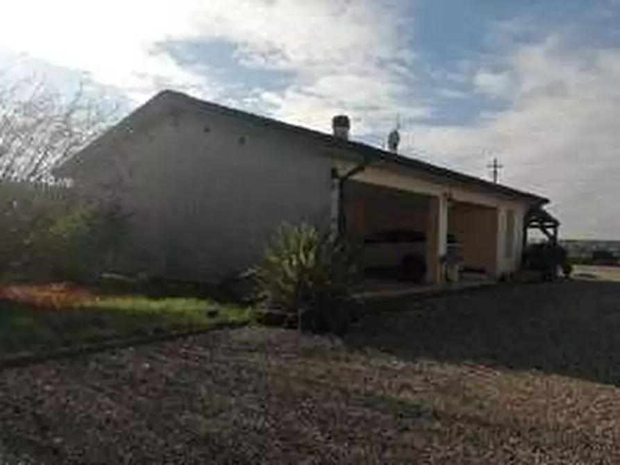 Immagine 42 di Porzione di casa in vendita  in Via Ca' Rotte  11 a Cerea