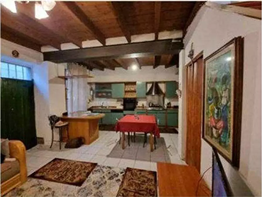 Immagine 3 di Porzione di casa in vendita  in Via Mantovana  8 a Castelnuovo Del Garda