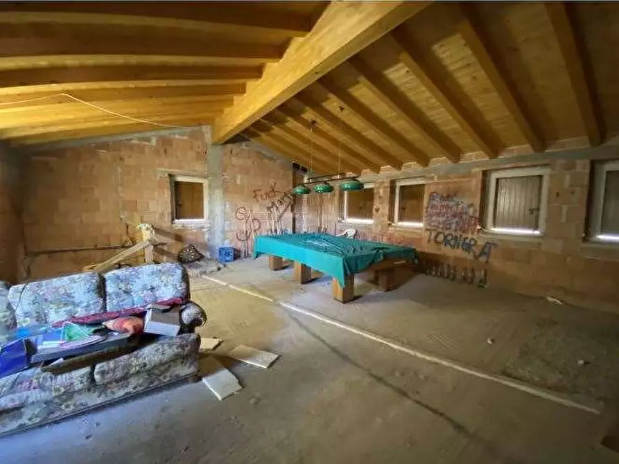 Immagine 12 di Porzione di villa in vendita  in Via Castelfidardo 1 a Bussolengo