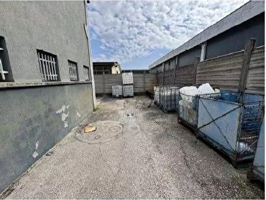 Immagine 6 di Capannone industriale in vendita  in Via Meucci 24 a San Martino Buon Albergo
