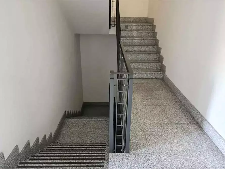 Immagine 4 di Posto auto in vendita  in Via Alberto Dominutti 6 a Verona