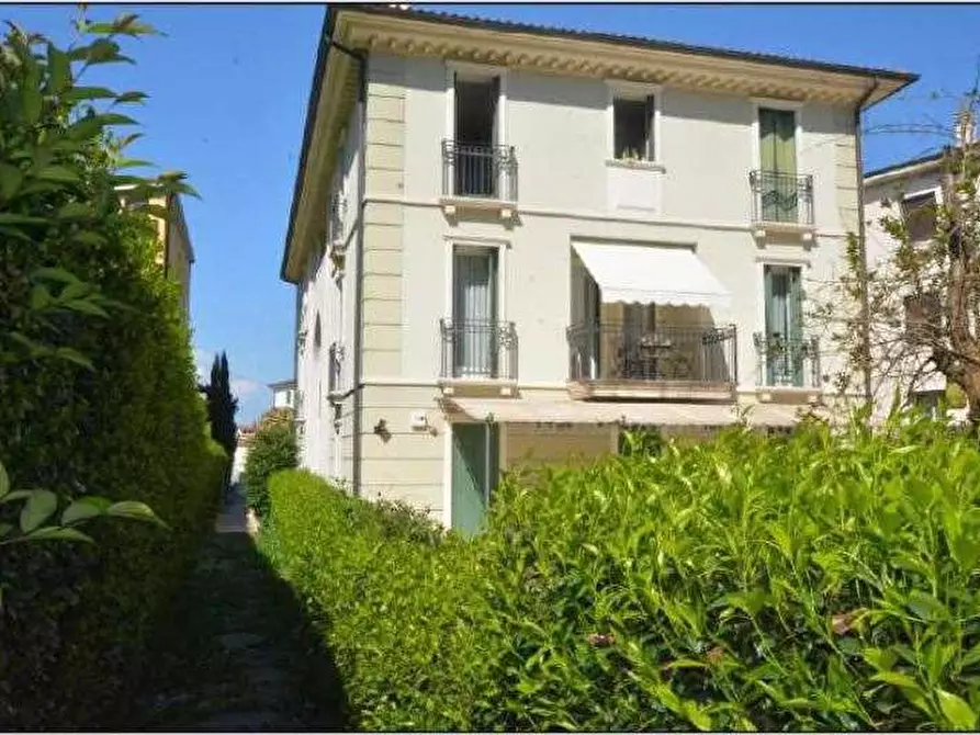 Immagine 2 di Appartamento in vendita  in Viale Dante Alighieri 14 a Vicenza