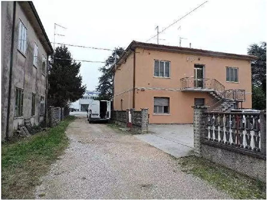Immagine 5 di Appartamento in vendita  in Via Venera 30 a Sanguinetto
