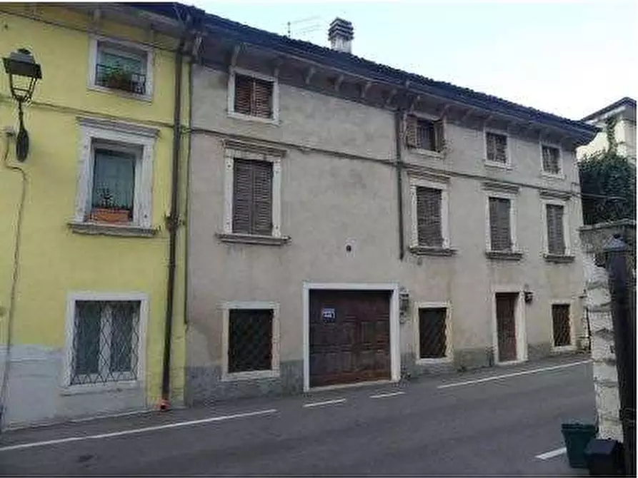 Immagine 1 di Appartamento in vendita  in Via Rovereto 209 a Dolcè