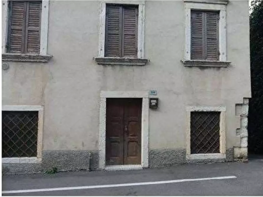Immagine 3 di Appartamento in vendita  in Via Rovereto 209 a Dolcè