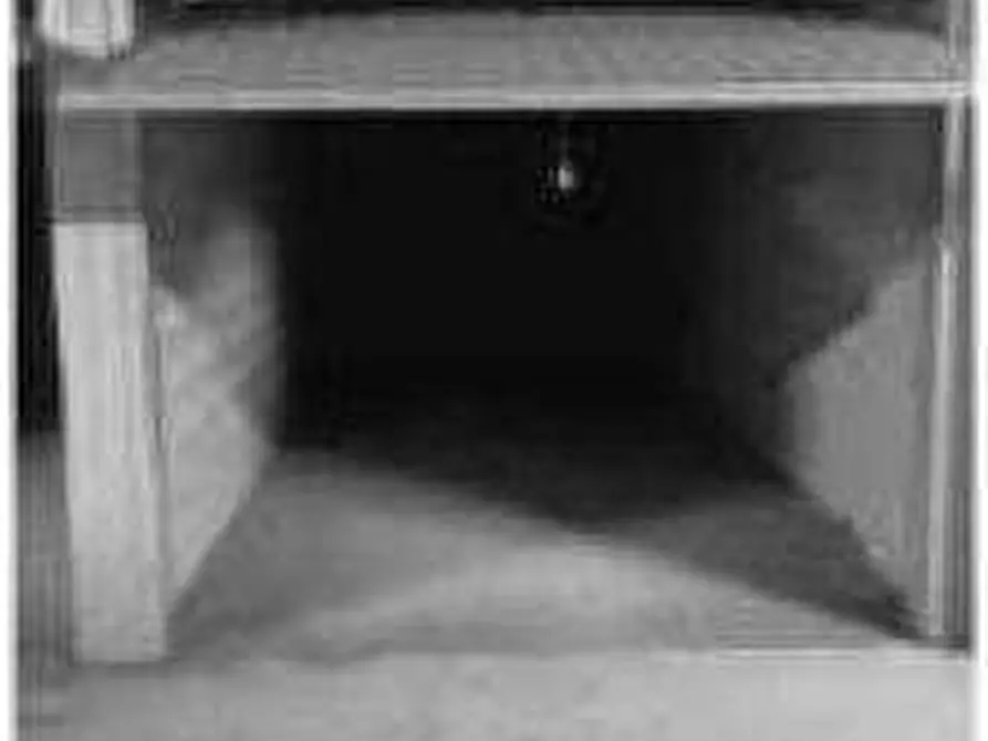 Immagine 1 di Garage in vendita  in Via Udine  snc a Verona