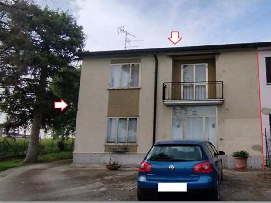 Immagine 1 di Porzione di casa in vendita  in Via Spin  14 a Nogara