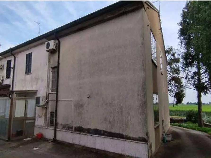 Immagine 3 di Porzione di casa in vendita  in Via Spin  14 a Nogara