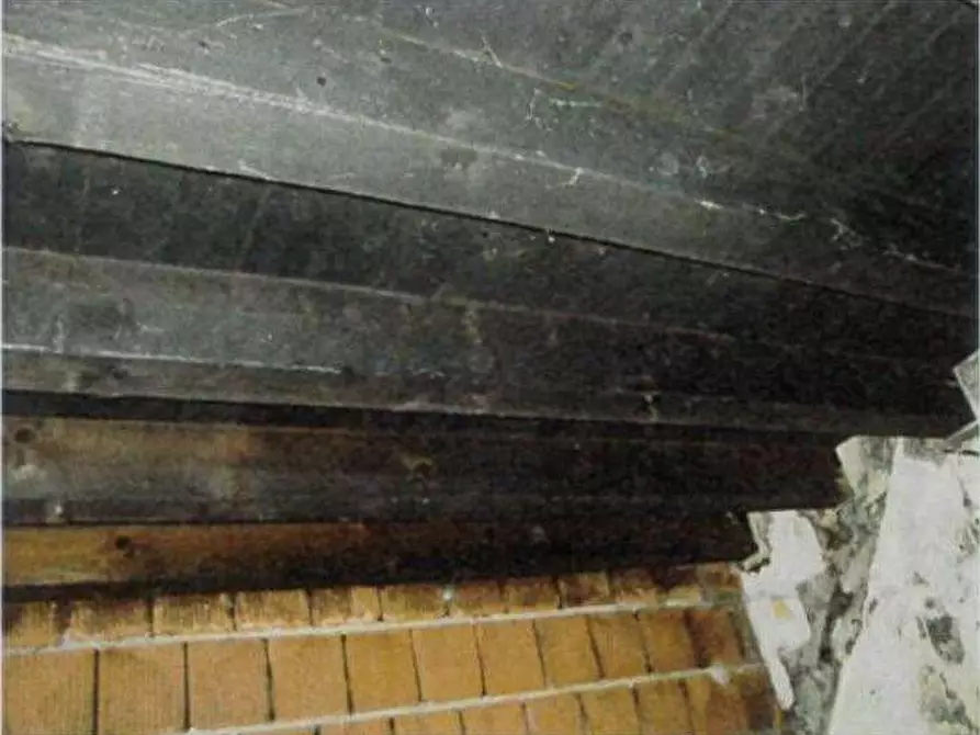 Immagine 20 di Porzione di casa in vendita  in Località Burgagnani a Badia Calavena