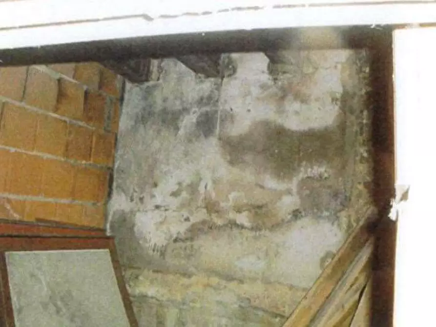 Immagine 26 di Porzione di casa in vendita  in Località Burgagnani a Badia Calavena