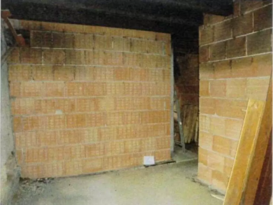 Immagine 38 di Porzione di casa in vendita  in Località Burgagnani a Badia Calavena