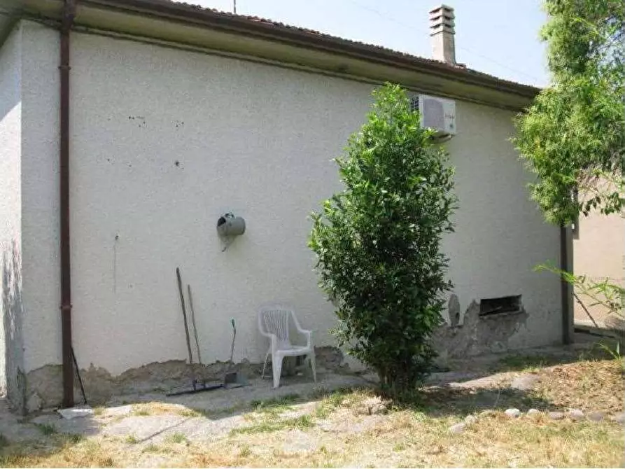 Immagine 8 di Porzione di casa in vendita  in Via G. Marconi 47 a Cavaion Veronese