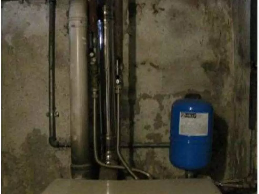 Immagine 40 di Porzione di casa in vendita  in Via G. Marconi 47 a Cavaion Veronese