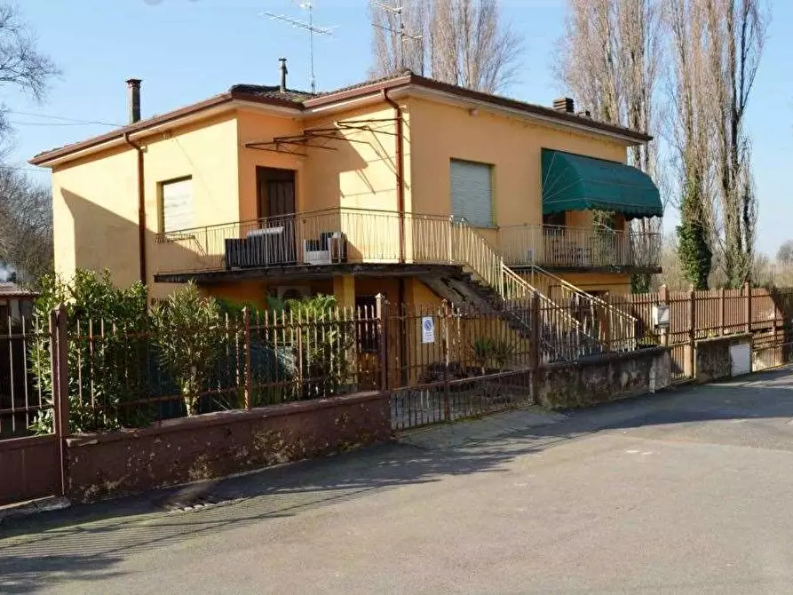 Immagine 2 di Appartamento in vendita  in Via Monsignor G. Fontana 23 a Isola Della Scala