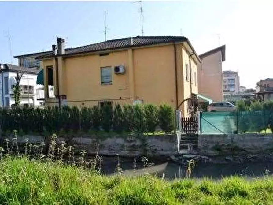 Immagine 5 di Appartamento in vendita  in Via Monsignor G. Fontana 23 a Isola Della Scala