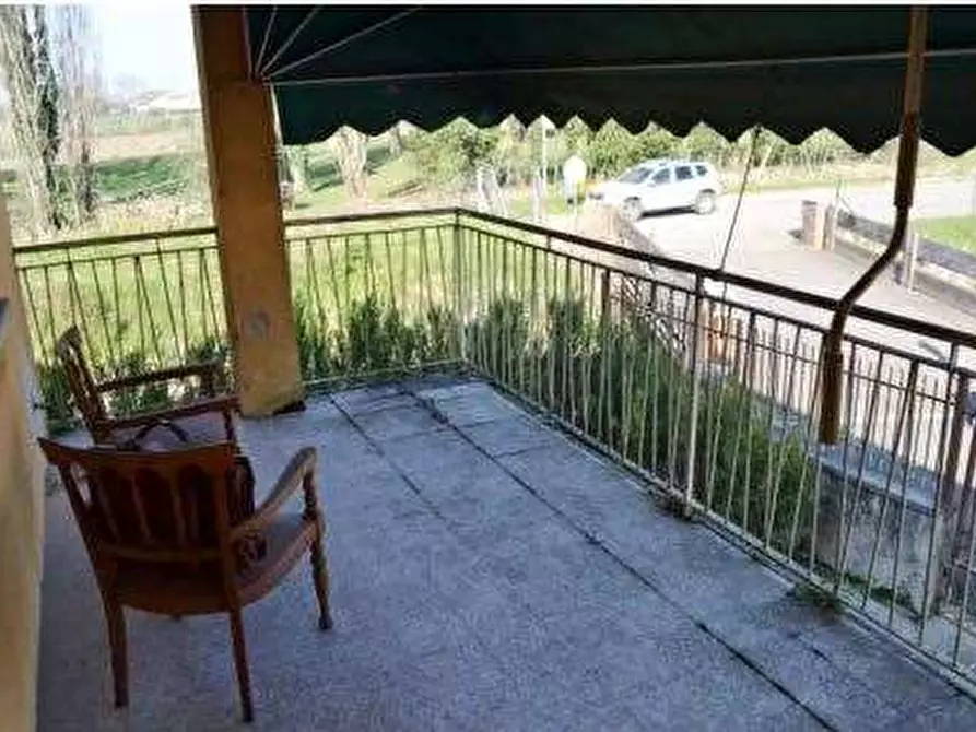 Immagine 10 di Appartamento in vendita  in Via Monsignor G. Fontana 23 a Isola Della Scala