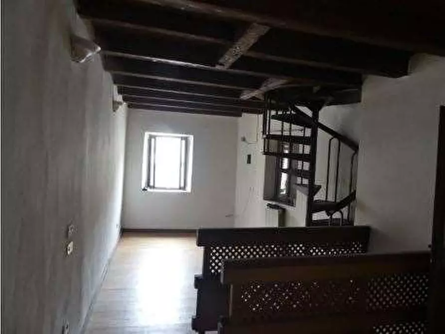 Immagine 9 di Porzione di casa in vendita  in Via San Giovanni Di Dio 1 a Mezzane Di Sotto