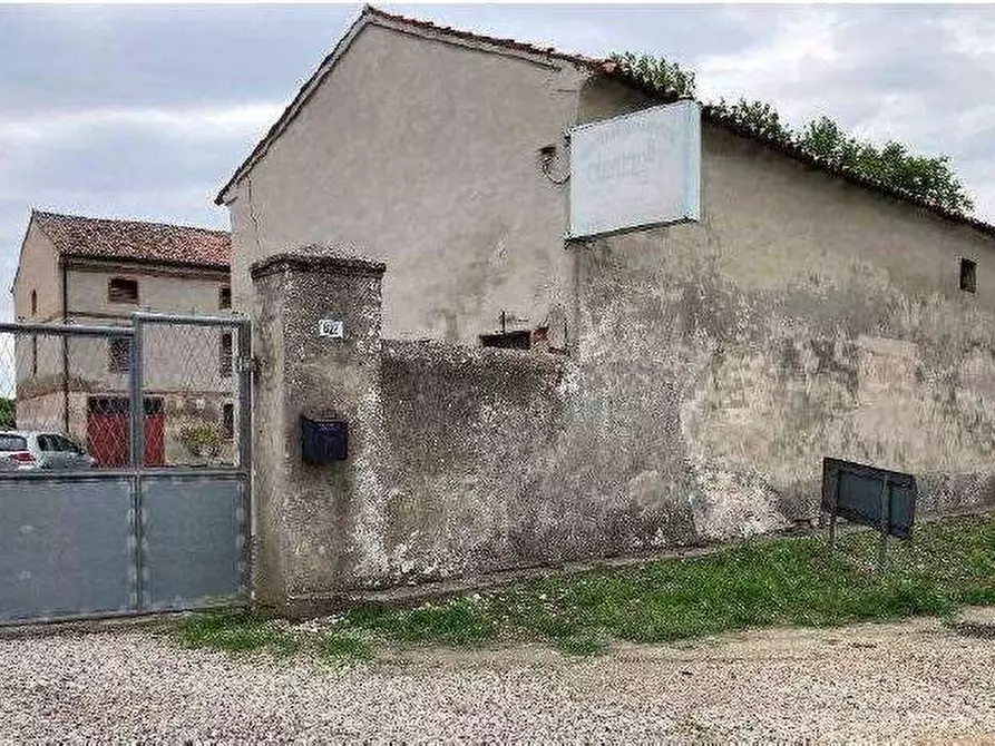 Immagine 4 di Porzione di casa in vendita  in Via Capitello 622 a Castagnaro