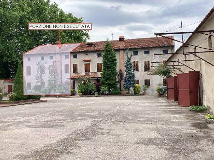 Immagine 5 di Porzione di casa in vendita  in Via Capitello 622 a Castagnaro