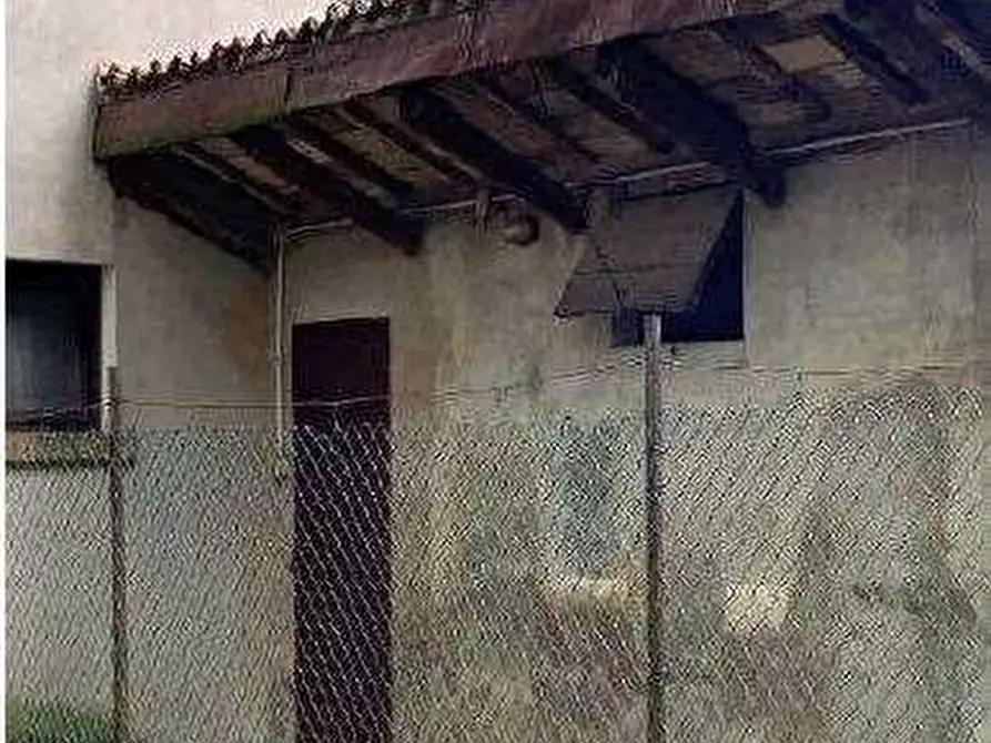 Immagine 32 di Porzione di casa in vendita  in Via Capitello 622 a Castagnaro