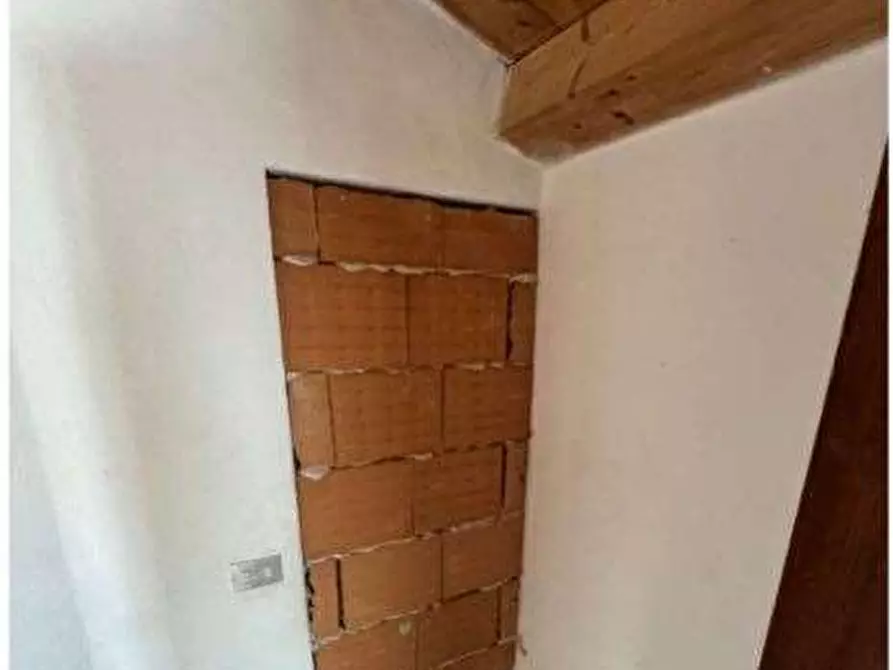 Immagine 20 di Porzione di casa in vendita  in Via Alpone 16 a Buttapietra