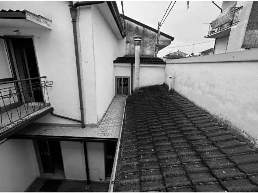 Immagine 9 di Porzione di casa in vendita  in vicolo Ospedale  12/A a San Giovanni Lupatoto