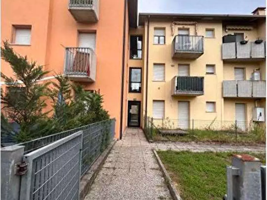 Immagine 2 di Appartamento in vendita  in Via Renato Zoppi 14 a Monteforte D'alpone