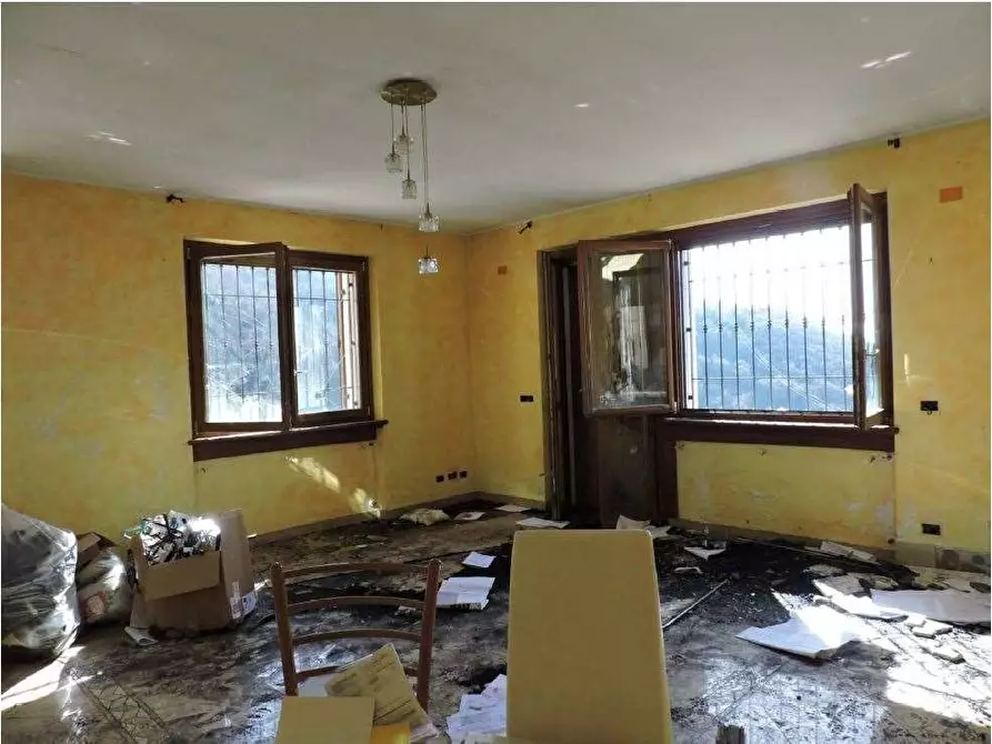 Immagine 11 di Villa in vendita  in Via Palazzin 5 a Negrar di Valpolicella