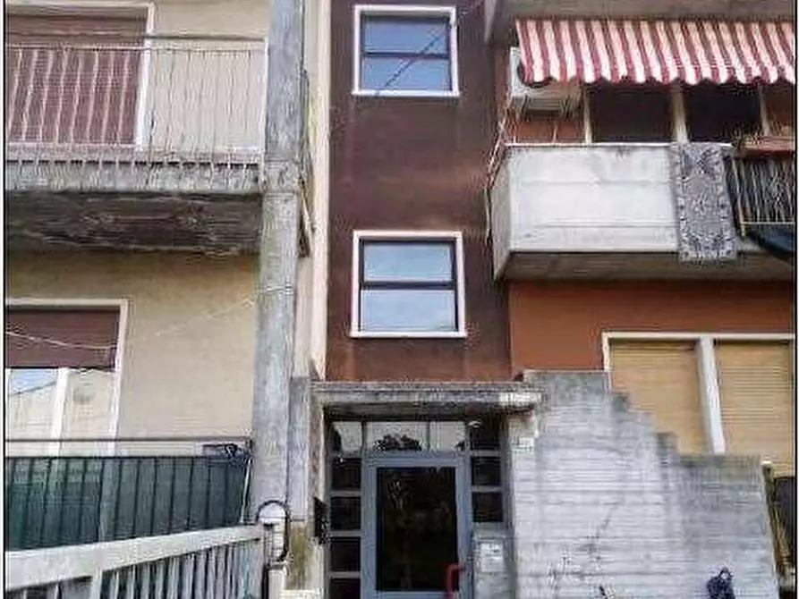 Immagine 6 di Appartamento in vendita  in Via Gramsci 68/A a Villafranca Di Verona