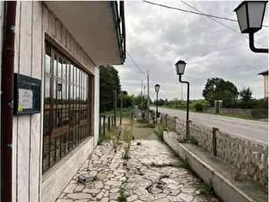 Immagine 12 di Porzione di casa in vendita  in Via Madonnina di Prabiano 11 a Villafranca Di Verona