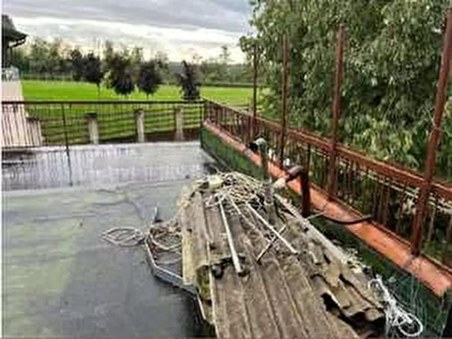 Immagine 44 di Porzione di casa in vendita  in Via Madonnina di Prabiano 11 a Villafranca Di Verona
