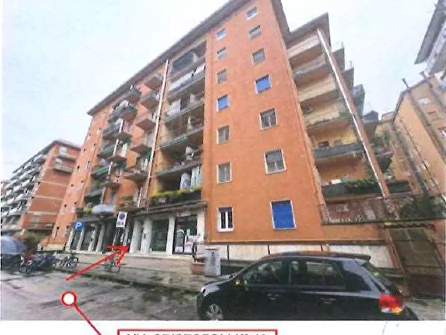Immagine 1 di Appartamento in vendita  in Via Adriano Cristofoli 13 a Verona
