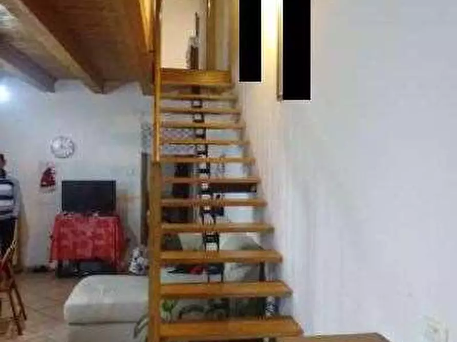Immagine 31 di Porzione di casa in vendita  in Via Giacomo Leopardi 409/2 a Castagnaro