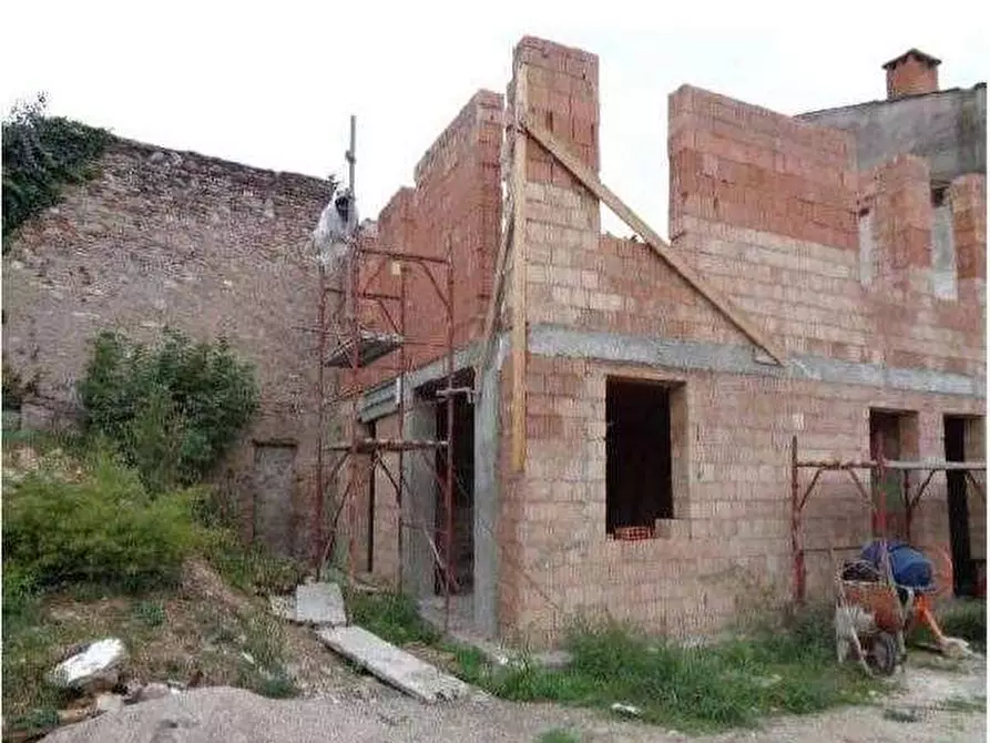 Immagine 5 di Terreno edificabile in vendita  in Via Barucchi  81 a Verona