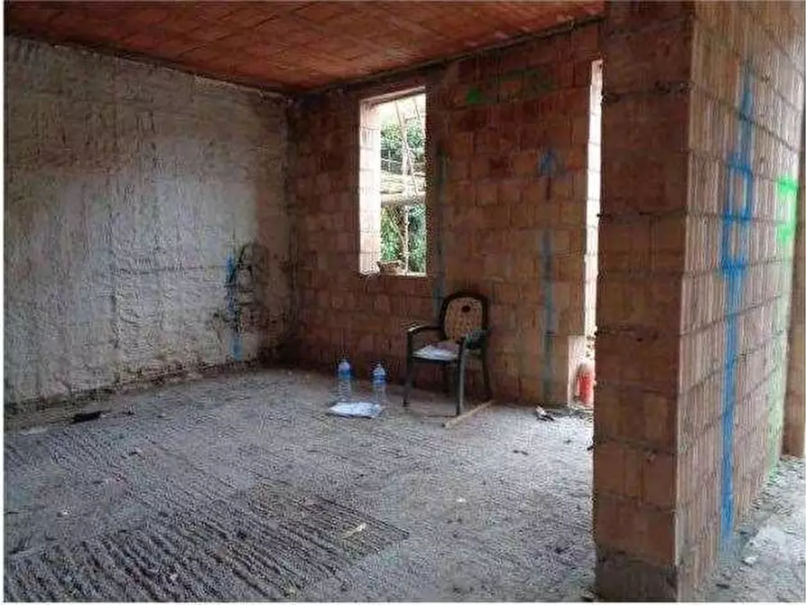 Immagine 10 di Terreno edificabile in vendita  in Via Barucchi  81 a Verona