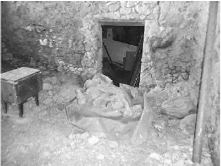 Immagine 8 di Porzione di casa in vendita  in Contrada Vanti 1 a Badia Calavena