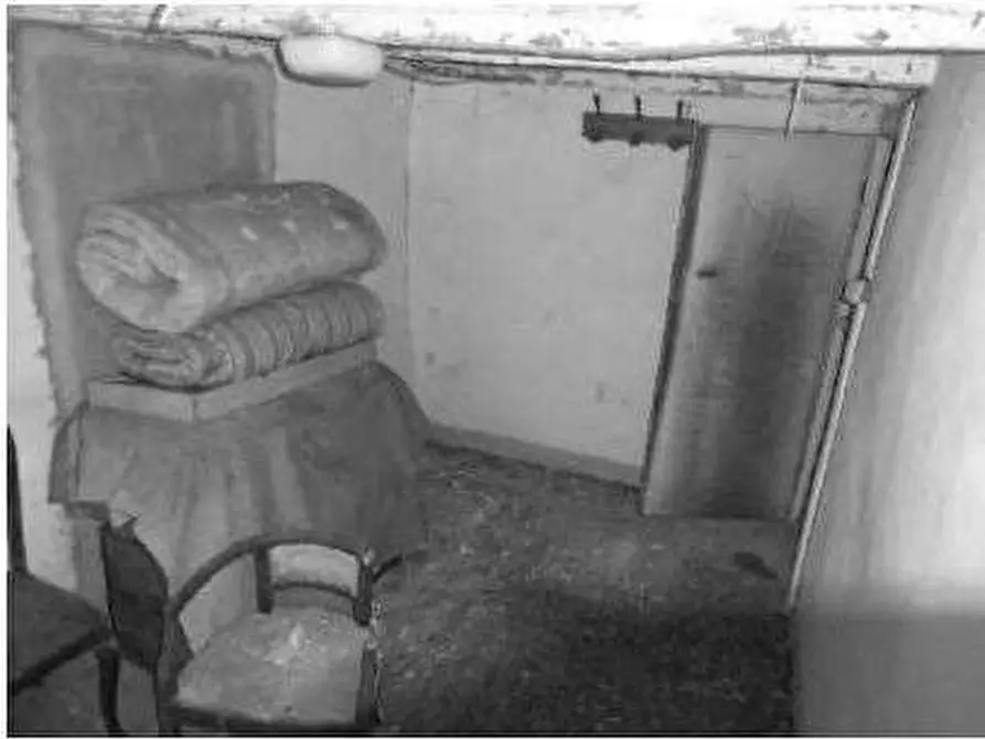 Immagine 12 di Porzione di casa in vendita  in Contrada Vanti 1 a Badia Calavena