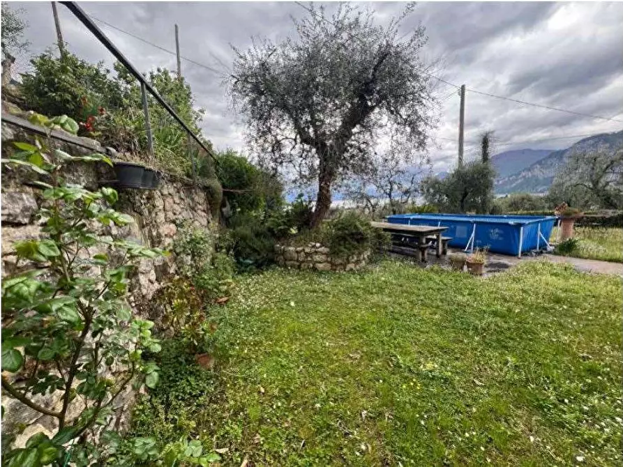 Immagine 3 di Appartamento in vendita  in Via Caris 3 a Malcesine