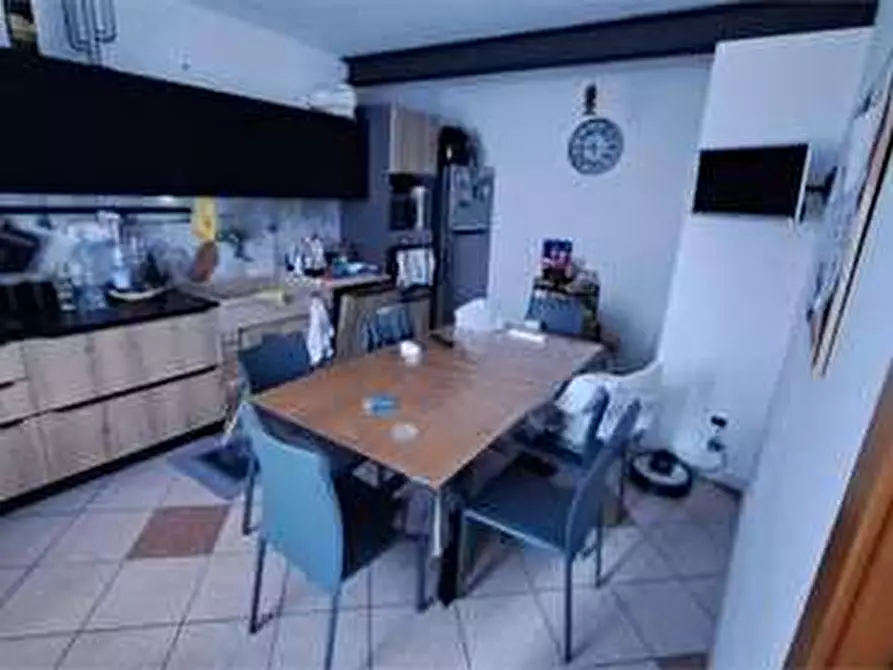 Immagine 5 di Porzione di casa in vendita  in Via Duca degli Abruzzi 59 a Villafranca Di Verona