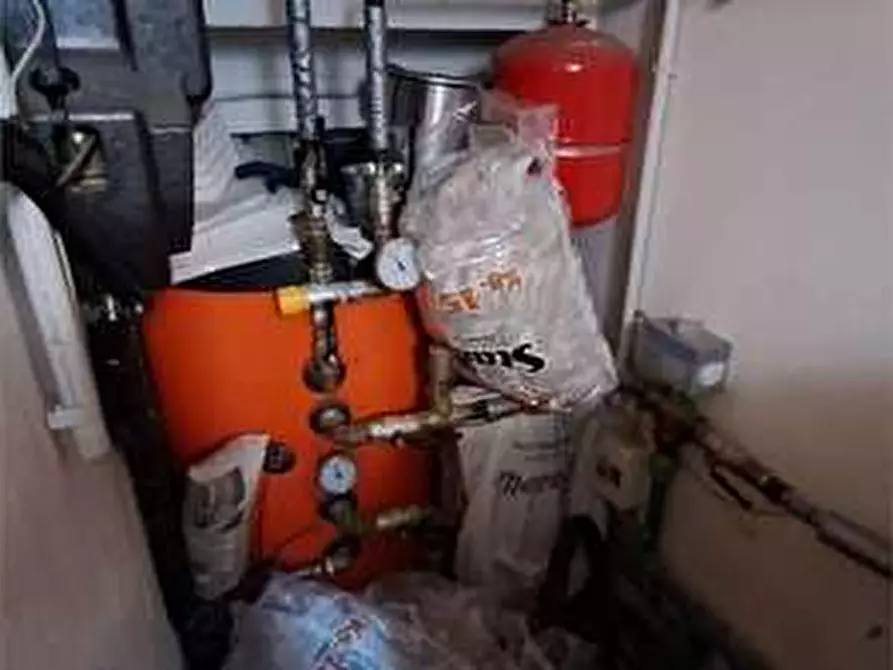 Immagine 9 di Porzione di casa in vendita  in Via Duca degli Abruzzi 59 a Villafranca Di Verona